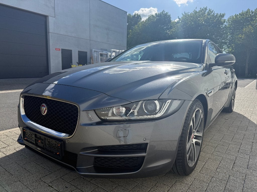 Jaguar XE 2.0D, Auto's, Automaat, 4 deurs, Achterwielaandrijving, 4 cilinders