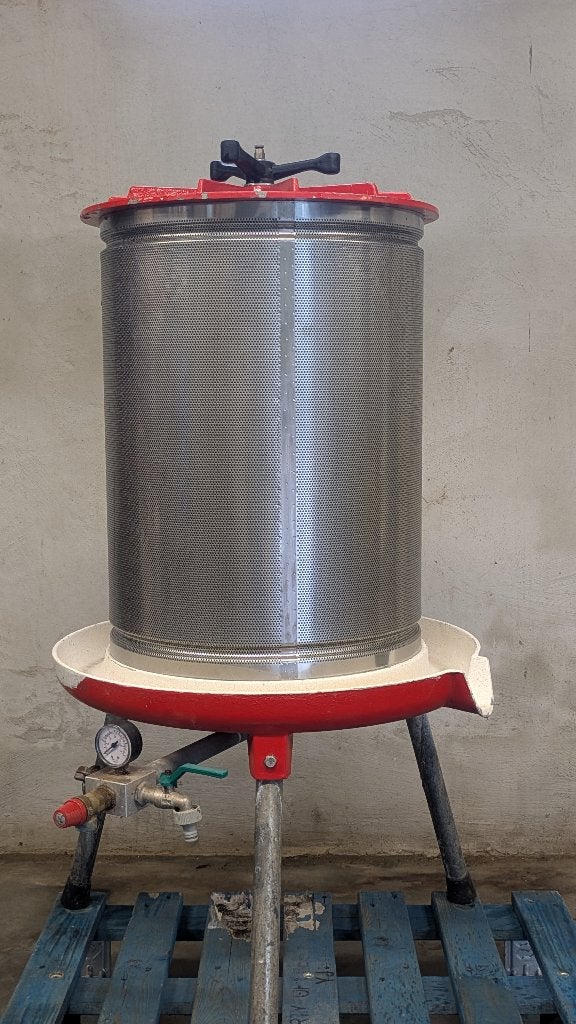 Pressoir - Hydropresse 80l, Articles professionnels, Enlèvement