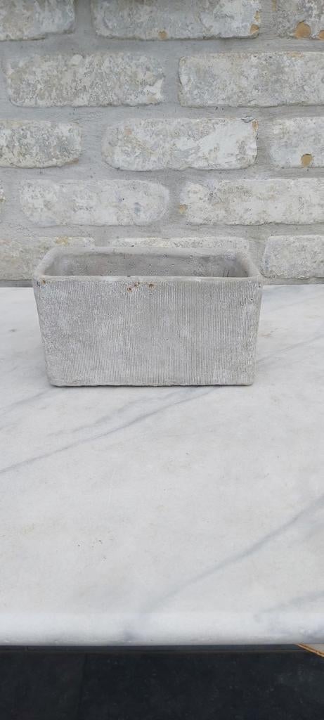 Bloempot betonlook, Ophalen