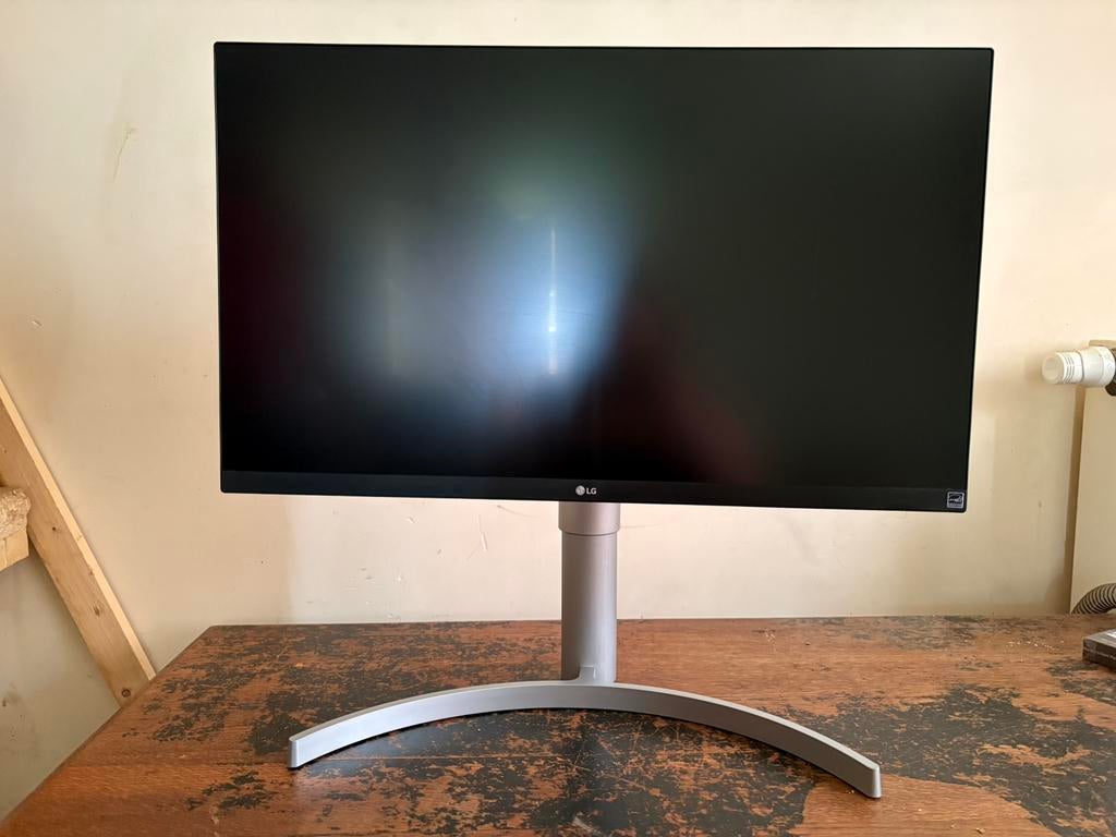LG PC scherm 4K, Computers en Software, Ophalen, Zo goed als nieuw