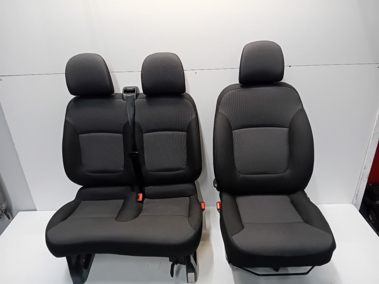 Interieur Renault Trafic, Onderdelen@venauto.nl, Van der Ven Autorecycling B.V., Gebruikt, Ettenseweg 76, 4706 PB Roosendaal, The Netherlands