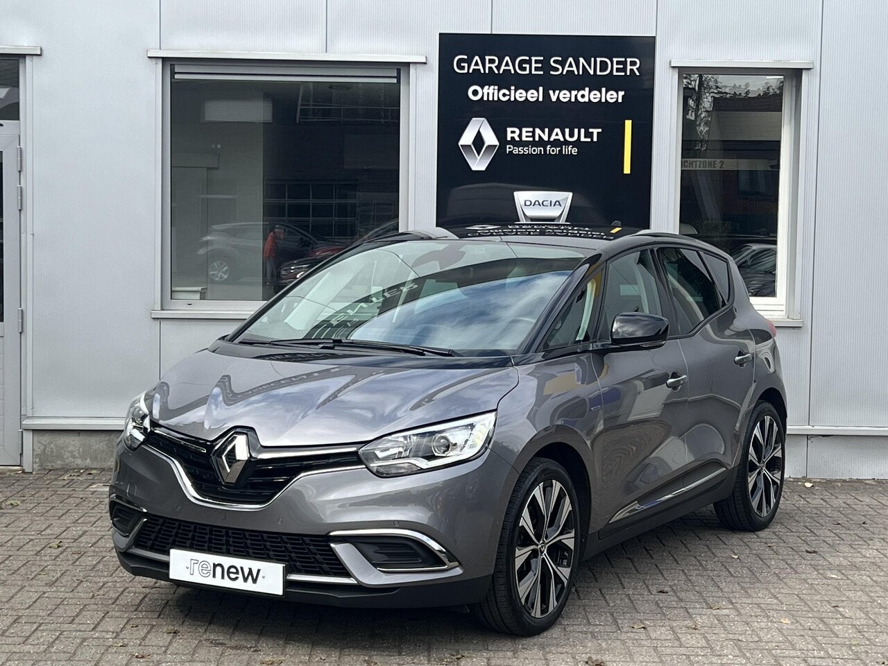 Renault Scenic TCe 140 Pk Limited * Automaat *, Autos, Renault, 0 kg, Achat, Euro 6, Noir