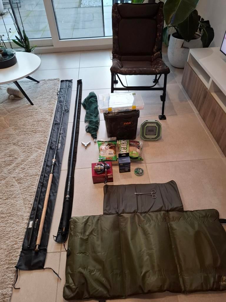 Karper penhengelset, Watersport en Boten, Ophalen, Zo goed als nieuw, Complete set