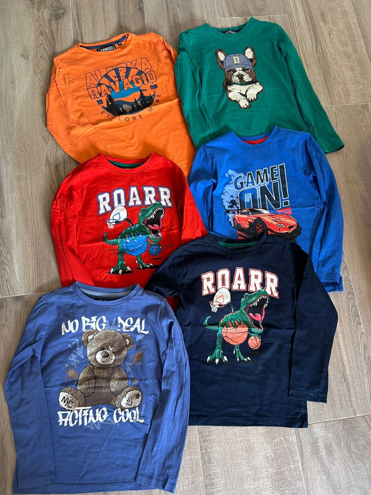 3 truien en 8 shirts met lange mouwen mt 128/134, Ophalen, Zo goed als nieuw, Maat 128