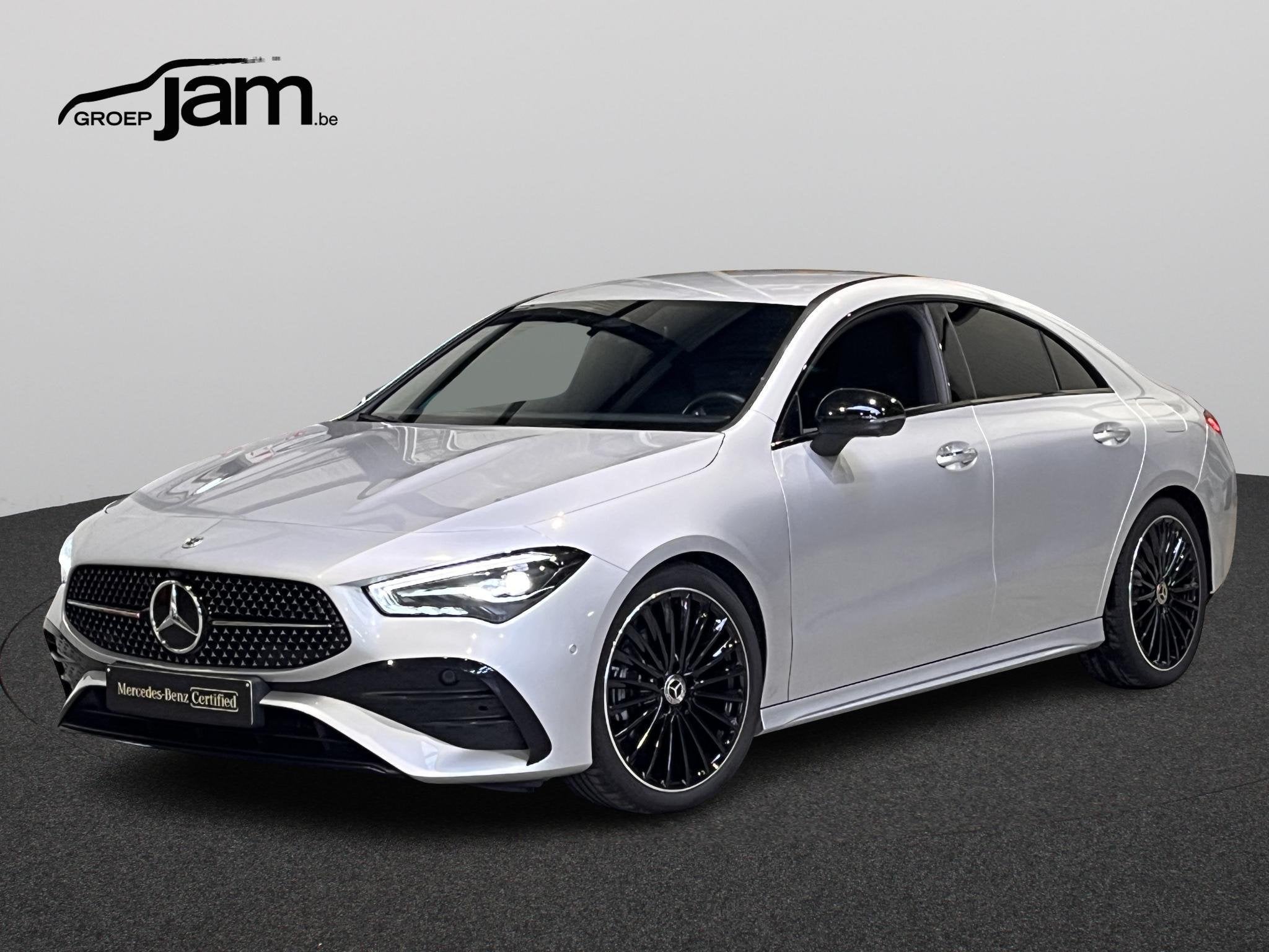 Mercedes-Benz CLA 180 AMG Line, Auto's, Stof, Gebruikt, 4 cilinders, 136 pk