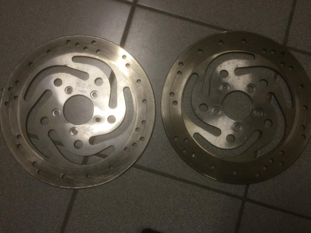 Disque de frein avant et arrière Harley Twincam, Enlèvement, Utilisé