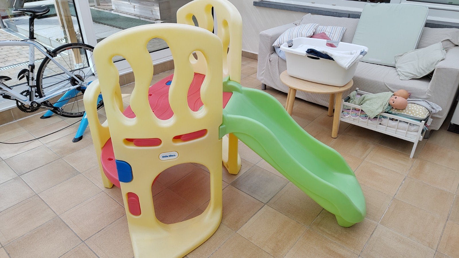 Speeltoestel little tikes, Ophalen