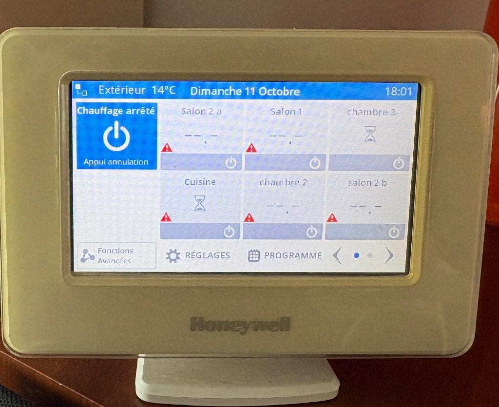 Honeywell evohome : contrôleur + 4 têtes HR92 + passerelle, Bricolage & Construction, Enlèvement ou Envoi, Thermostat intelligent