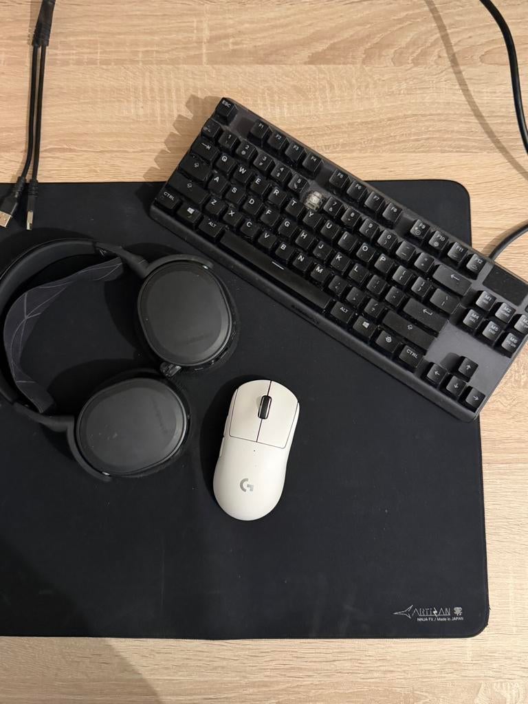 Gaming setup / accessories, Informatique & Logiciels, Enlèvement ou Envoi, Comme neuf
