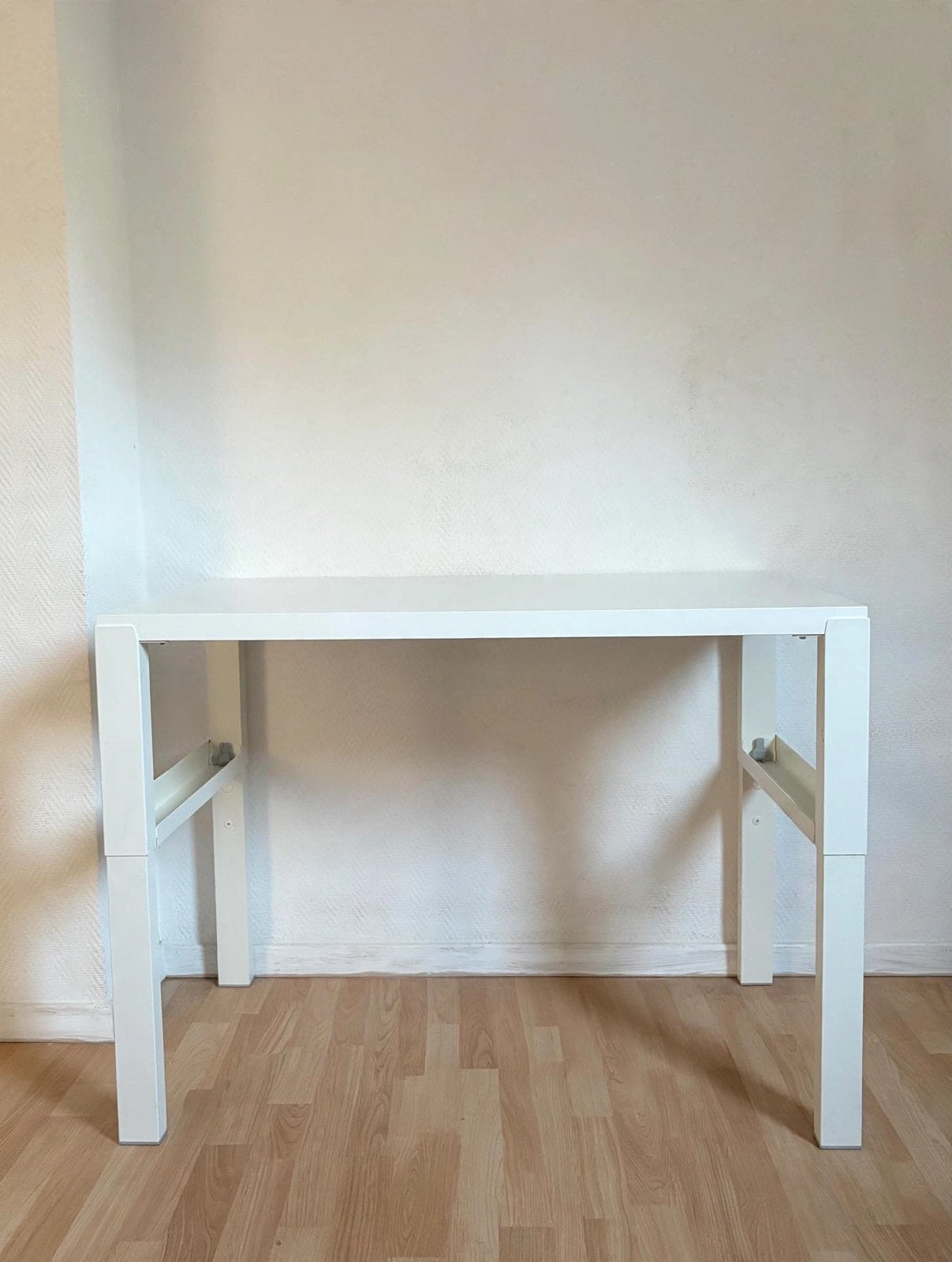 Wit bureau tafel, Huis en Inrichting, Ophalen, Gebruikt