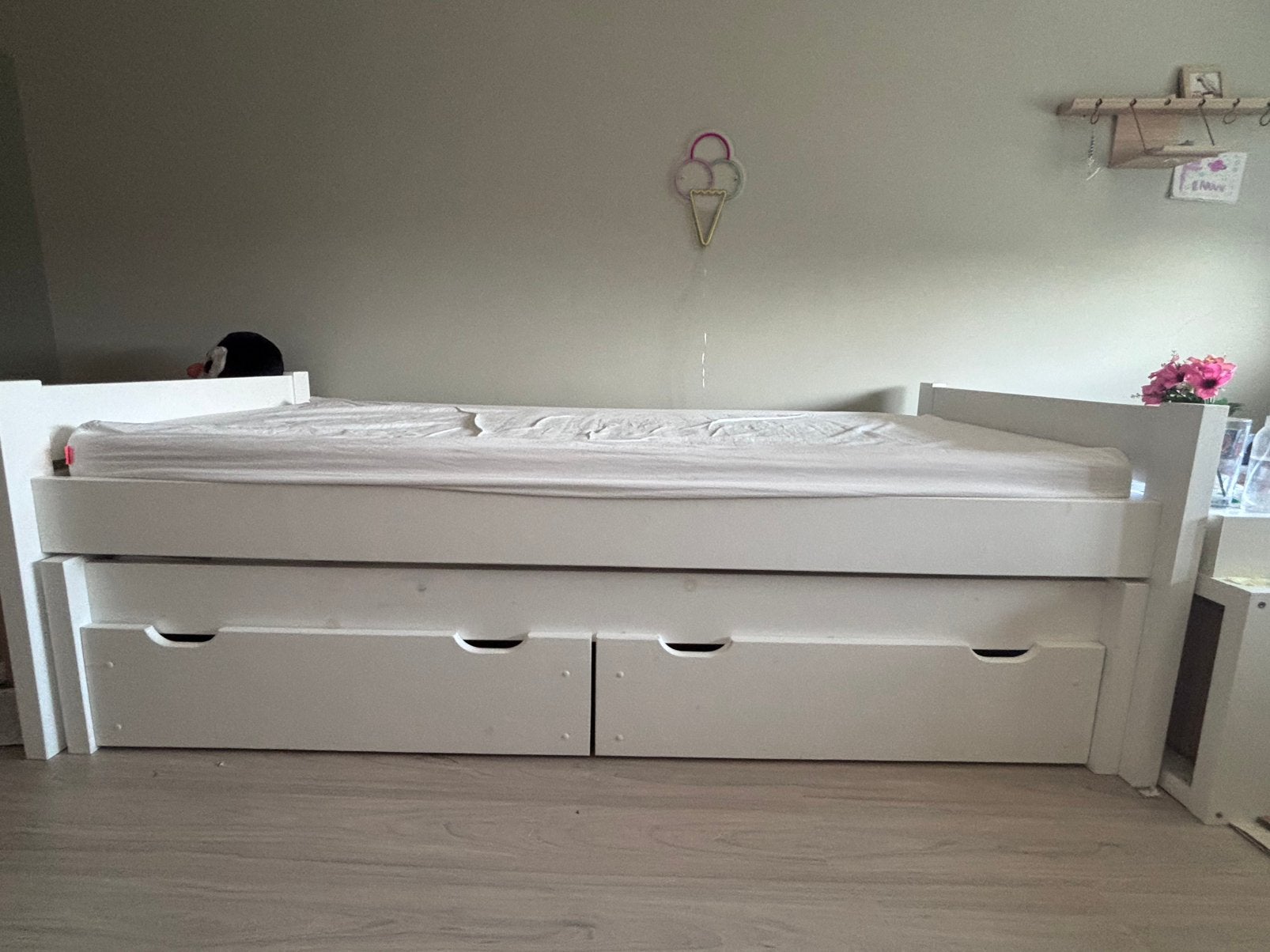 Bed 90x200 cm, Ophalen, 90 cm, Eenpersoons, Scandinavische stijl.
