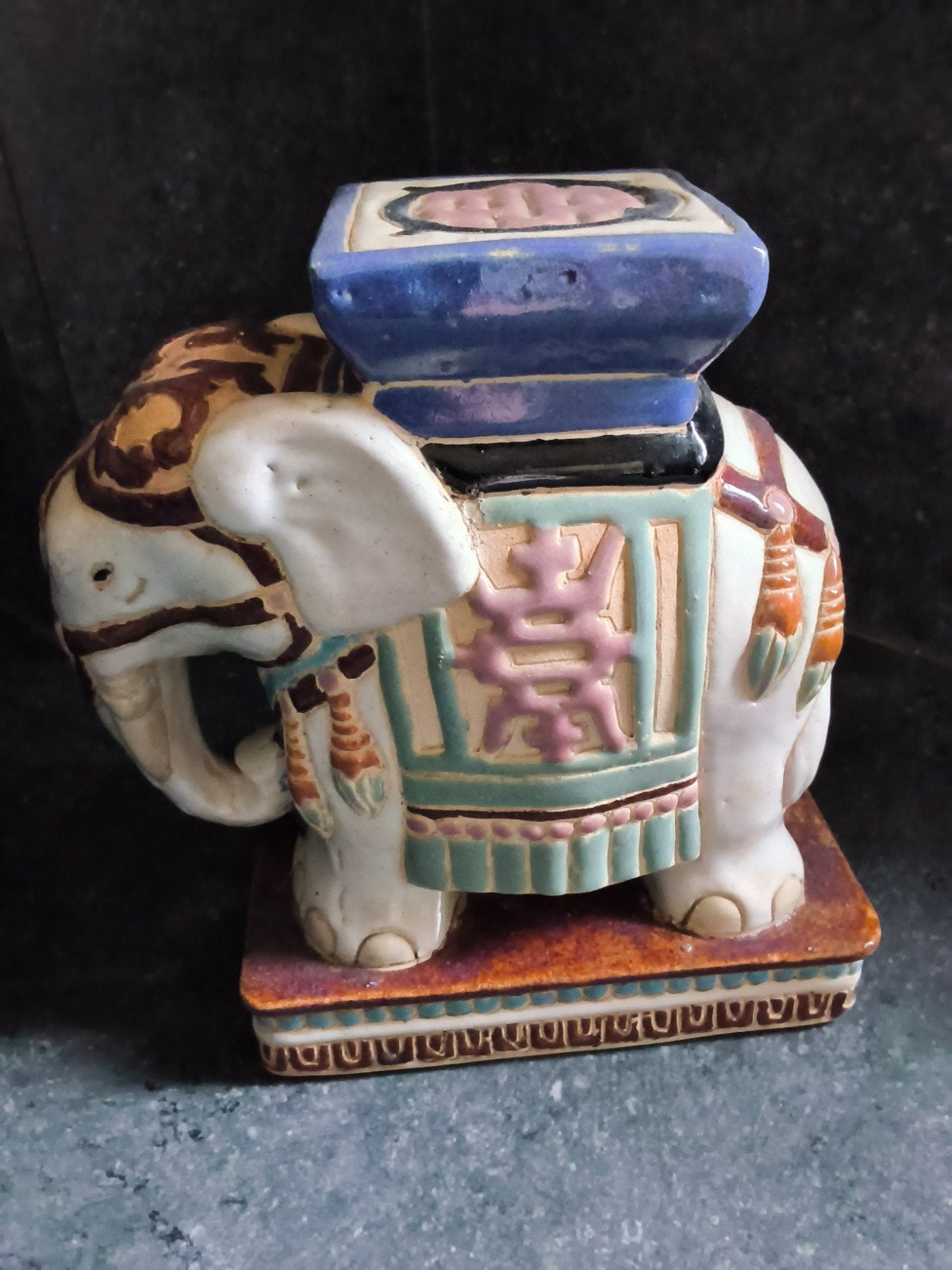 Olifant decoratief! Jaren 90 ( mini plantenstaander  ), Antiek en Kunst, Ophalen