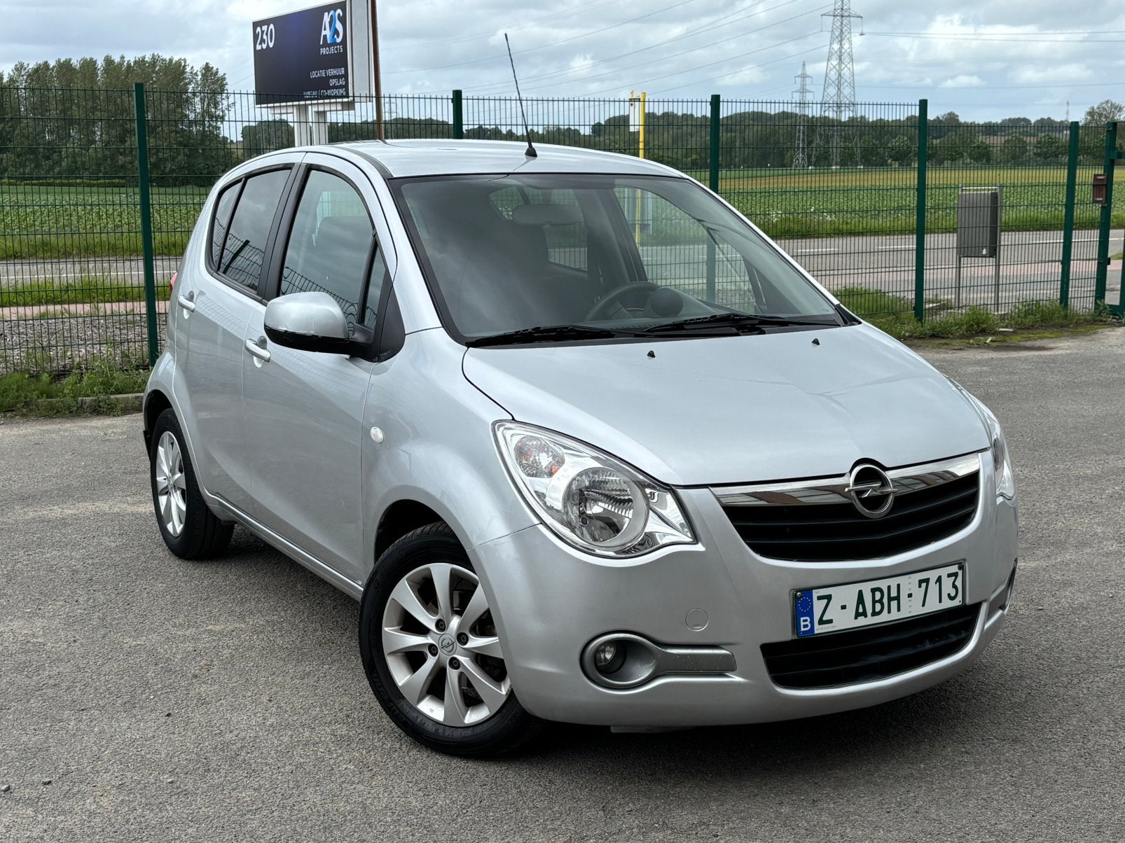 Opel Agila2013 1L essence lez ok Airco 79000km, Auto's, Opel, Euro 5, 50 kW, 996 cc, Bedrijf