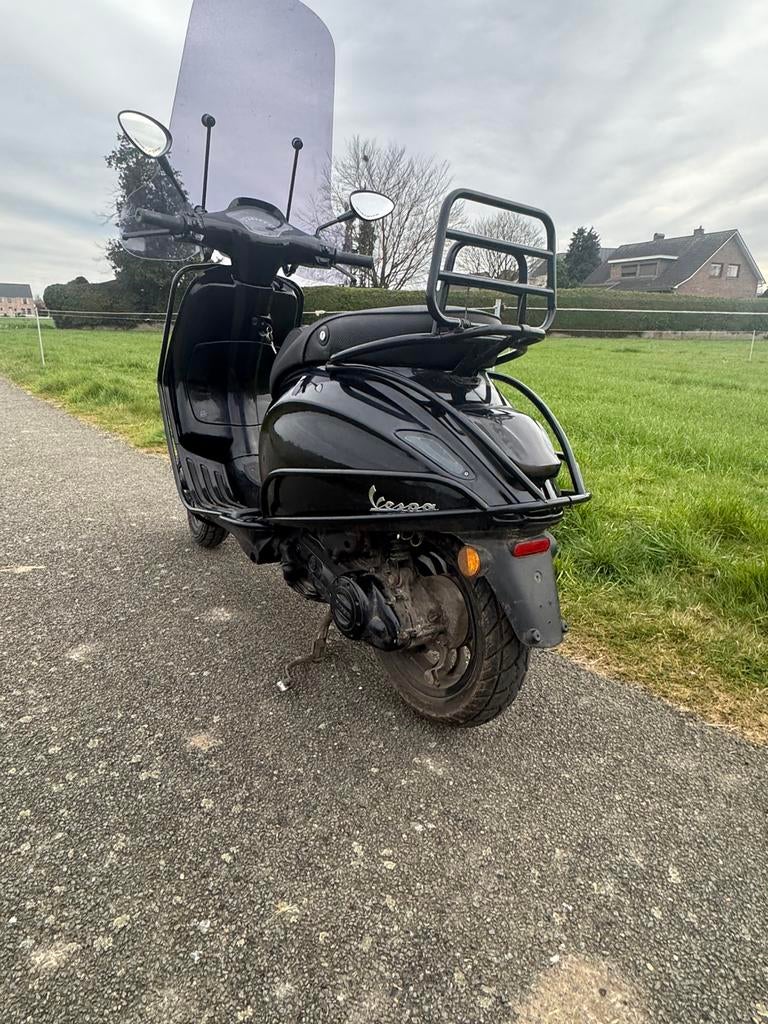 Vespa sprint A klasse, Ophalen, Zo goed als nieuw
