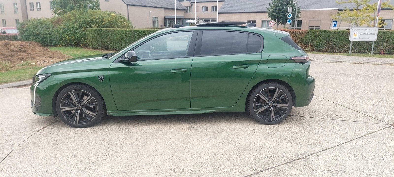 Peugeot 308 1.6 GT PACK Hybrid   - Ess /élect - 150 CV- 2022, Achat, Entretenue par le concessionnaire, 5 portes, 5 places