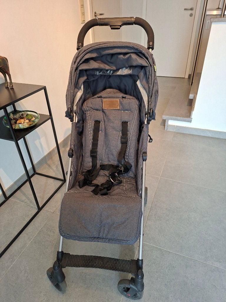 Maclaren plooibuggy, Kinderen en Baby's, Buggy's, Ophalen, Zo goed als nieuw, Maclaren, Regenhoes