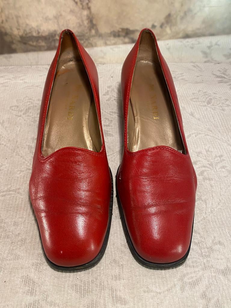 DE NARDI Red Leather Heel Pumps Vibram Sole Italy Vintage 37, Pumps, Verzenden, De Nardi, Zo goed als nieuw