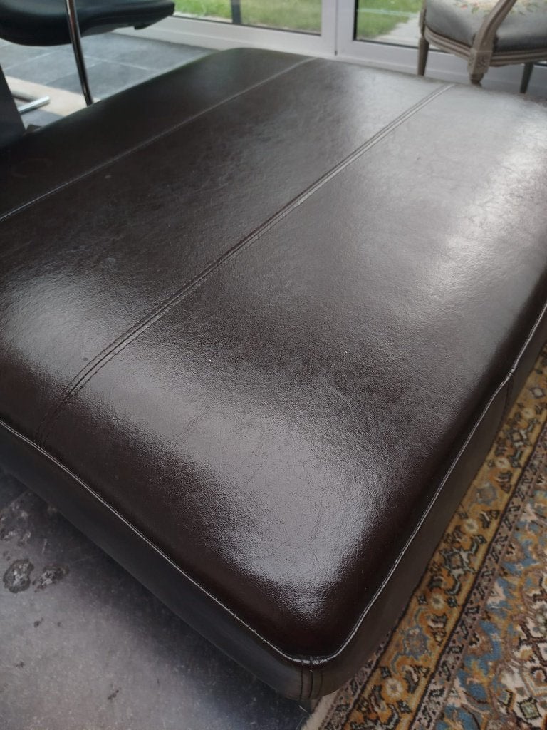 Pouf en cuir de qualité très solide, Enlèvement