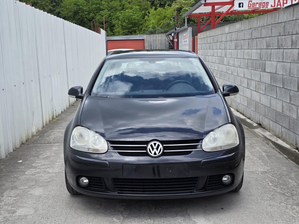 Golf5 essence 129000km 2007 climatisation prête à être immat