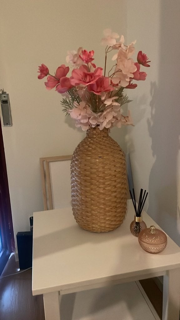 Rieten vaas met bloemen, Huis en Inrichting, Ophalen, Gebruikt