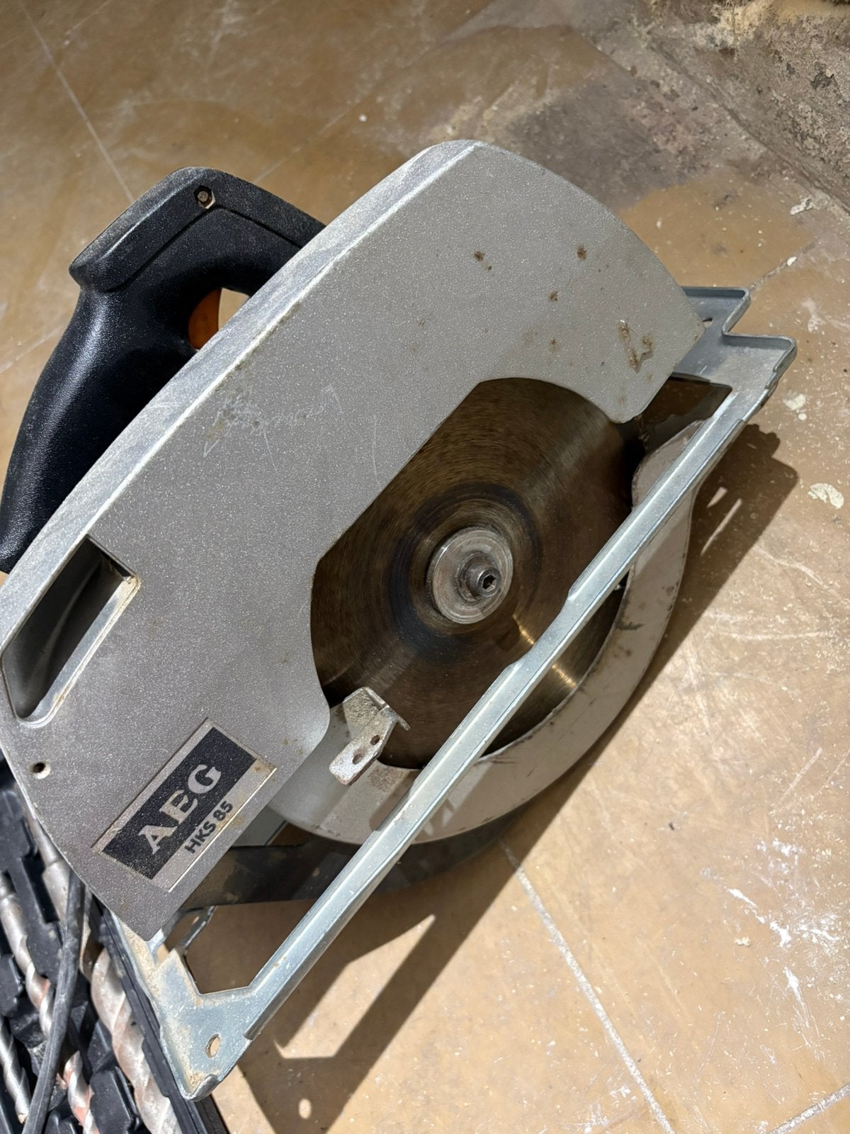 Scie circulaire AEG, Bricolage & Construction, Outillage | Scies mécaniques, Enlèvement ou Envoi, Comme neuf, Scie circulaire