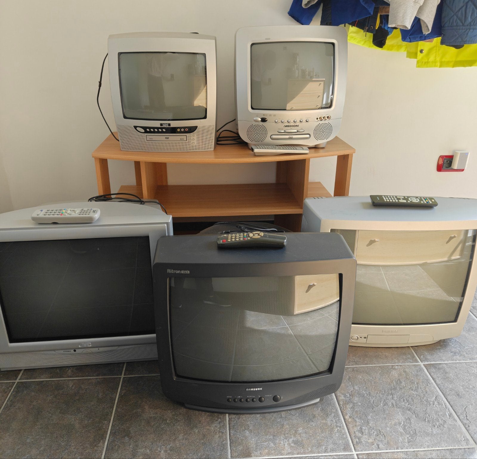 5 Beeldbuis CRT TV's (Philips, Samsung, JVC, Medion, SEG), Enlèvement, Utilisé, 40 à 60 cm, Samsung