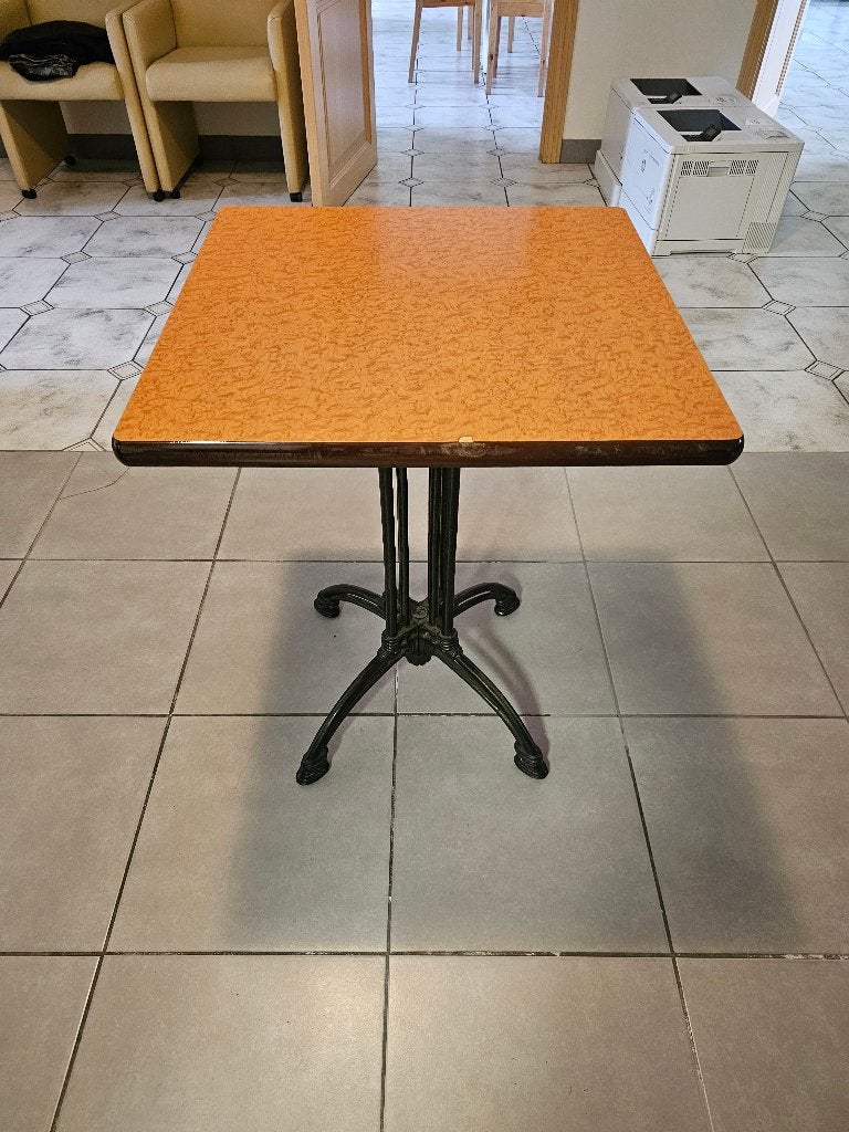 Solide Horeca tafels, Ophalen