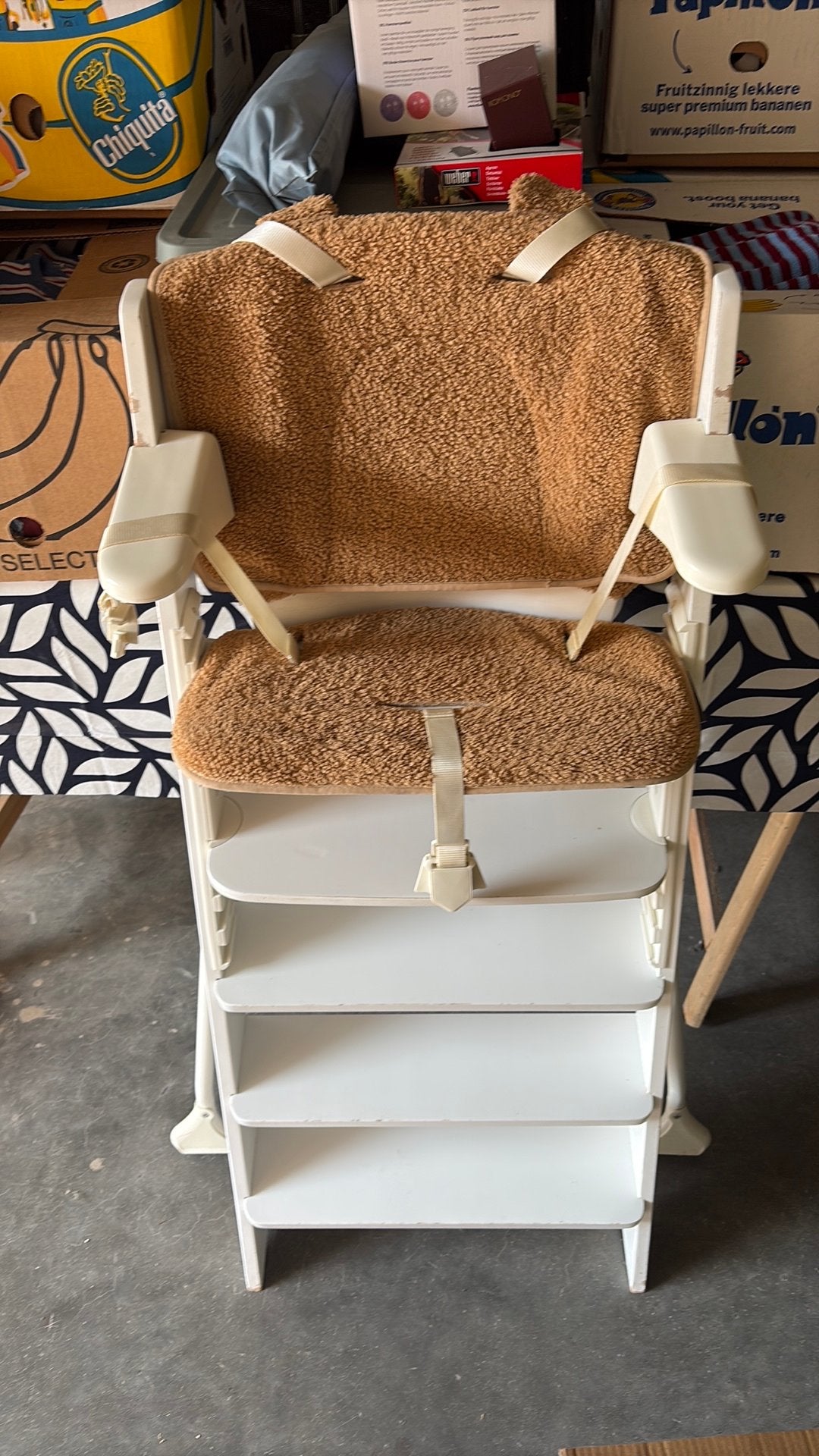 Childhome kitgrow kitchen grow chair, Ophalen, Gebruikt, Inklapstoel, Gordel(s)