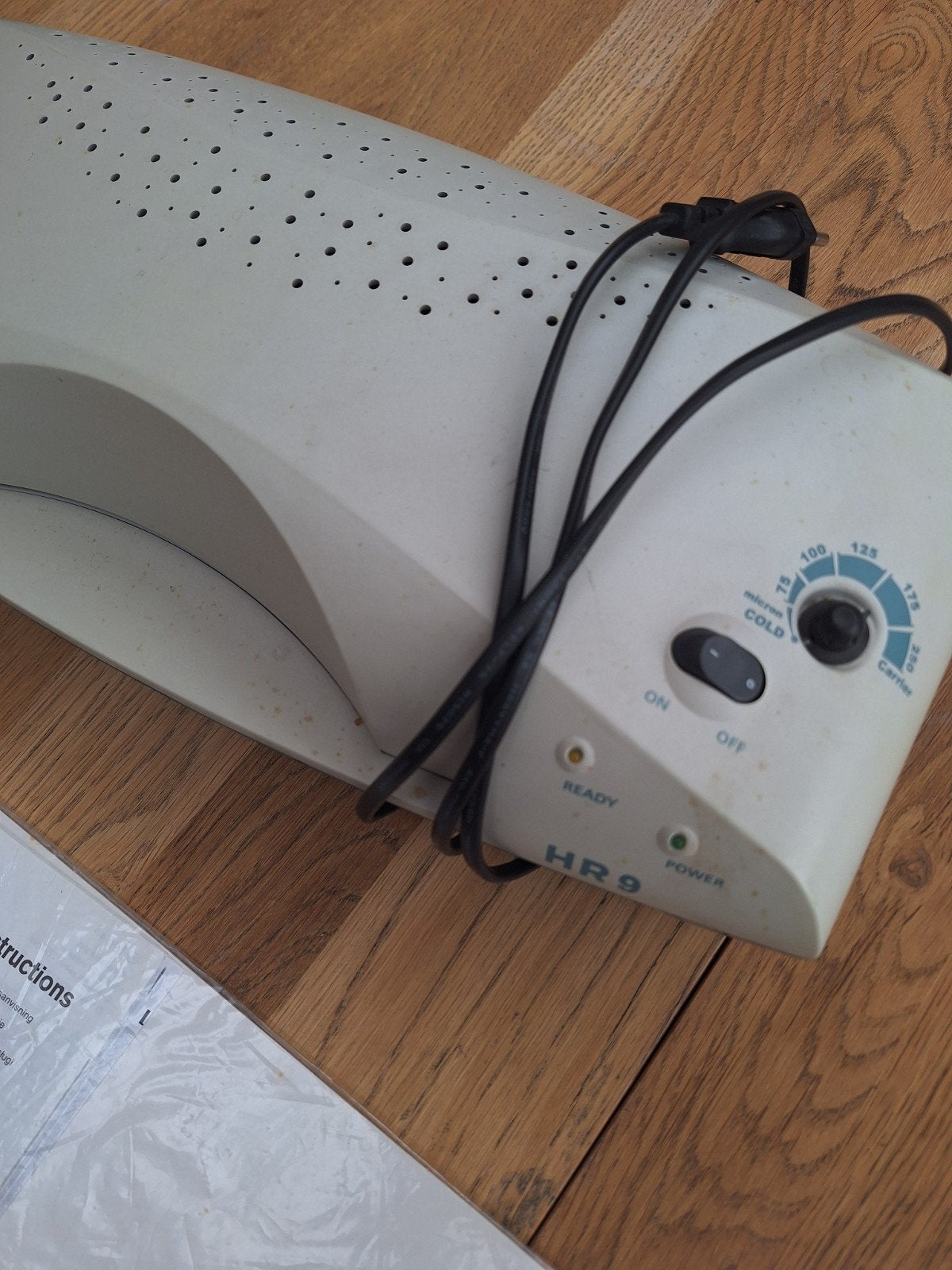 Plastificeertoestel,kleur grijs,merk Leitz HR9, Ophalen