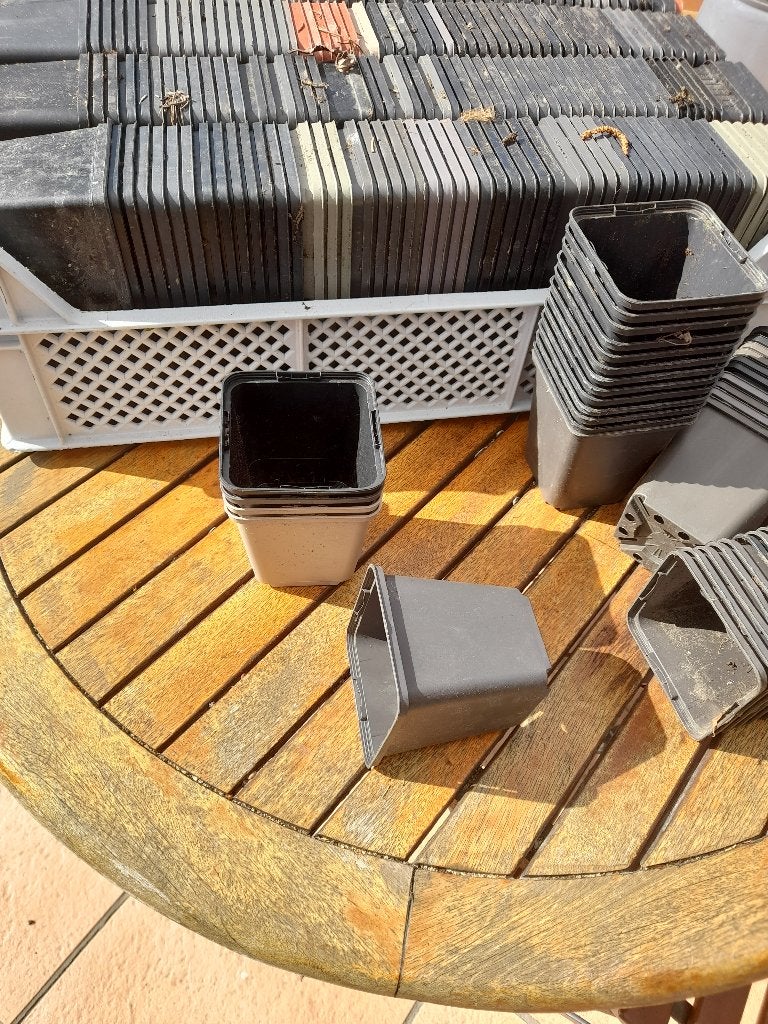 kweekpotjes/stekpotjes, Tuin en Terras, Ophalen, Kunststof, Gebruikt, Binnen