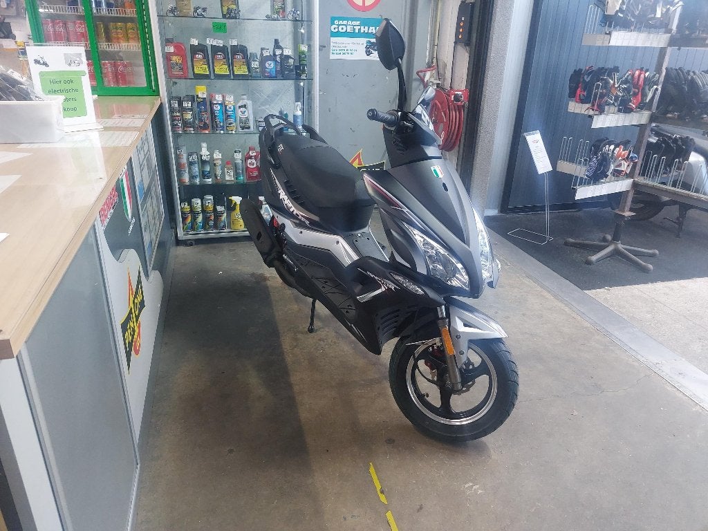 jtc raptor nieuwe scooter in A of B te verkrijgen  1899€, Neuf, JTC, Enlèvement, Essence