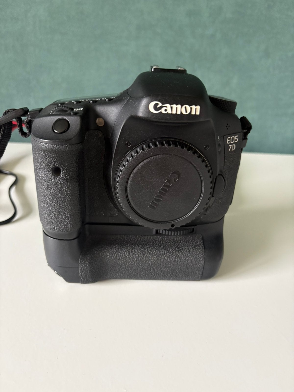 Canon EOS 7D + Battery Grip – Mooie deal!, TV, Hi-fi & Vidéo, Enlèvement ou Envoi, Comme neuf, Canon