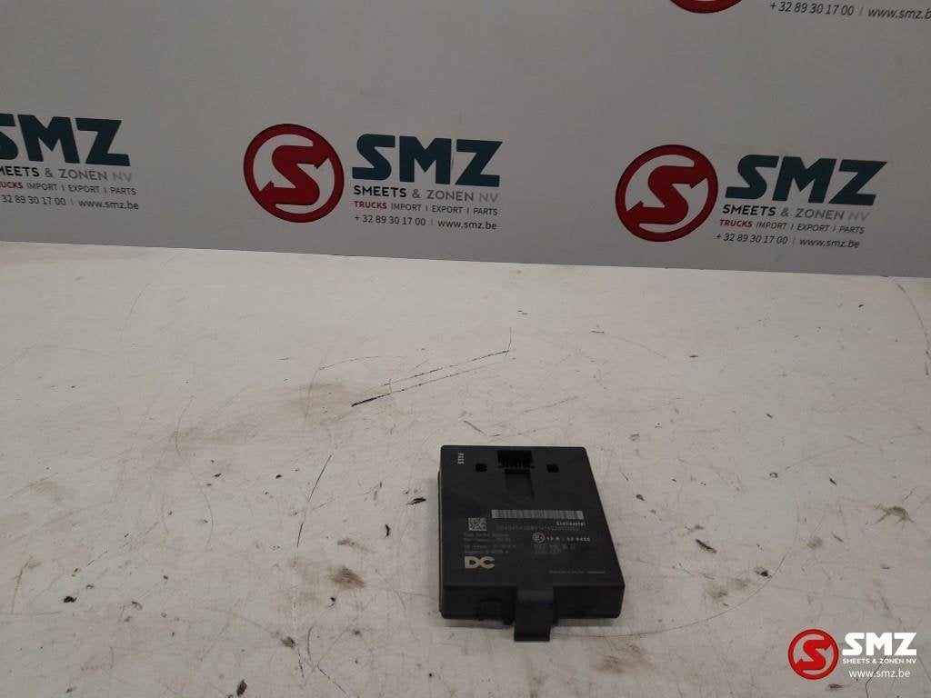 Occ besturingseenheid Mercedes Actros MP4 A0004461, Auto-onderdelen, Vrachtwagen-onderdelen, Gebruikt, Mercedes-Benz, Elektronica en Kabels