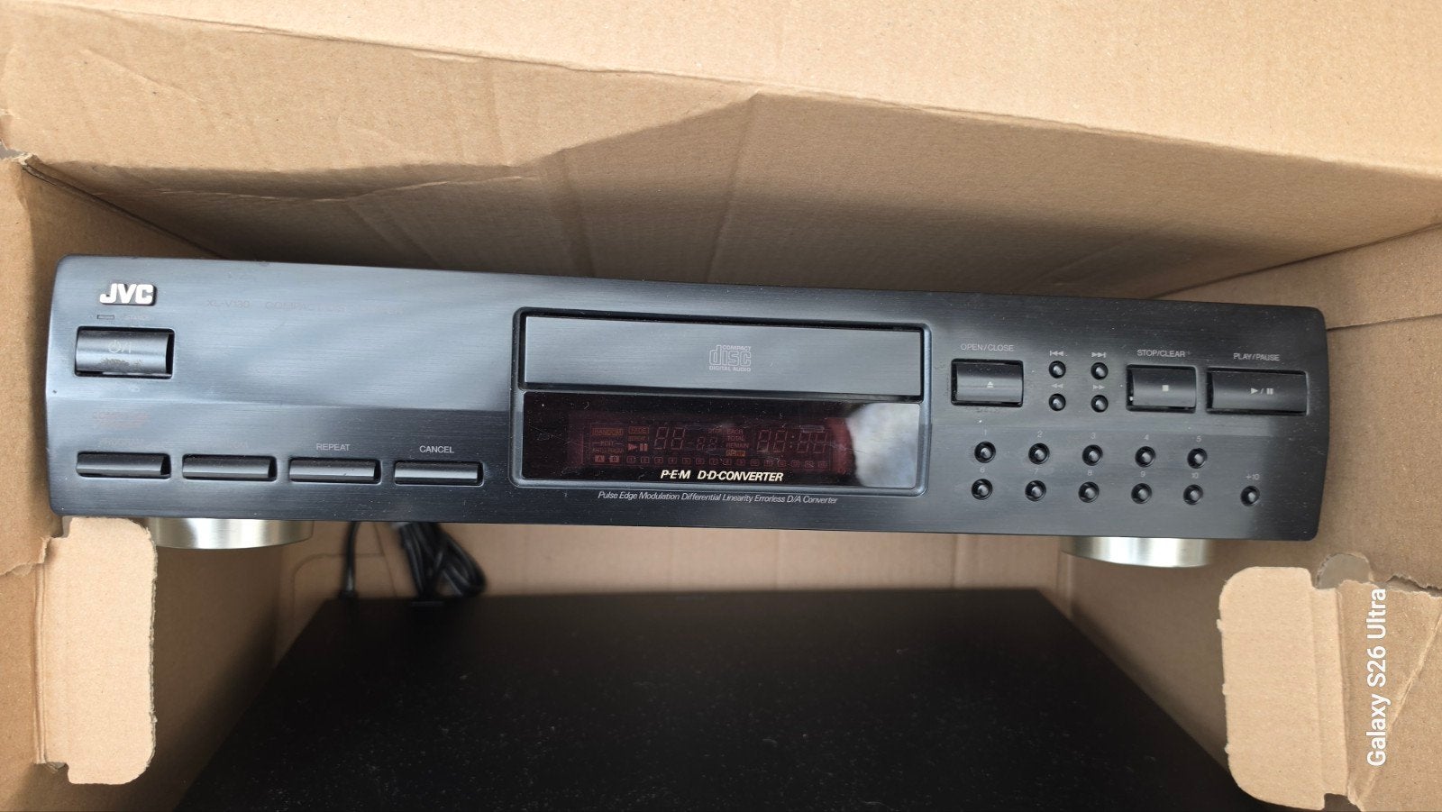 jvc cd speler werkt naar behoren, Audio, Tv en Foto, Cd-spelers, Ophalen of Verzenden, Zo goed als nieuw, JVC