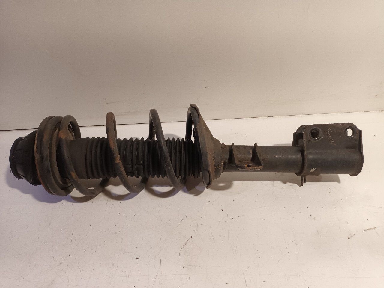 Veerpoot rechts voor Suzuki Alto, Onderdelen@venauto.nl, Van der Ven Autorecycling B.V., Gebruikt, Ettenseweg 76, 4706 PB Roosendaal, The Netherlands