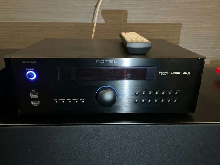 Processeur de son ambiophonique Rotel RSP-1576mkII, Enlèvement, Neuf