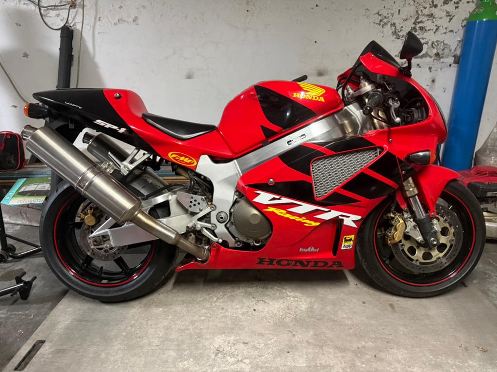 Honda VTR SP1 2002, Motoren, Particulier