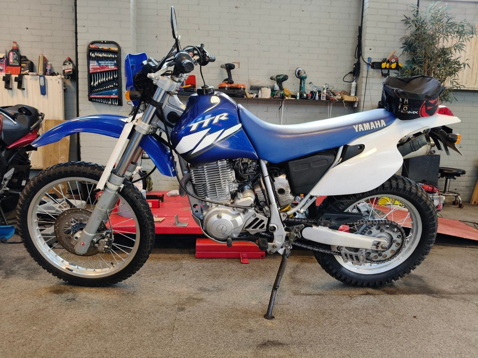 Yamaha tt600r, Motos, Entreprise