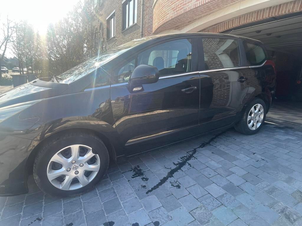 Peugeot 5008 1.6 essence 155000 km export, Autos, Peugeot, Achat, Boîte manuelle, Particulier, Essence