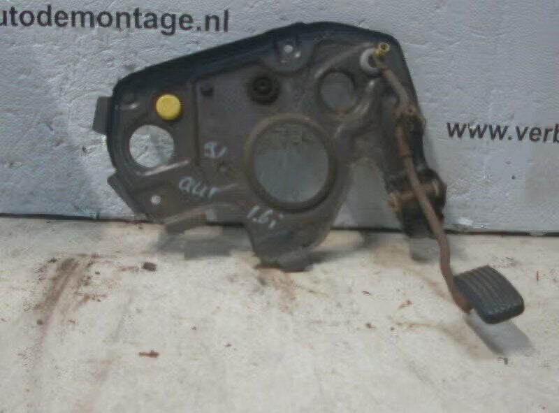 GASPEDAAL AUTOMAAT Opel Kadett E (33 / 34 / 43 / 44) (CY), Bahnhofsplatz 65423 Rüsselsheim am Main, DE, Gebruikt, Opel, Opel Automobile GmbH