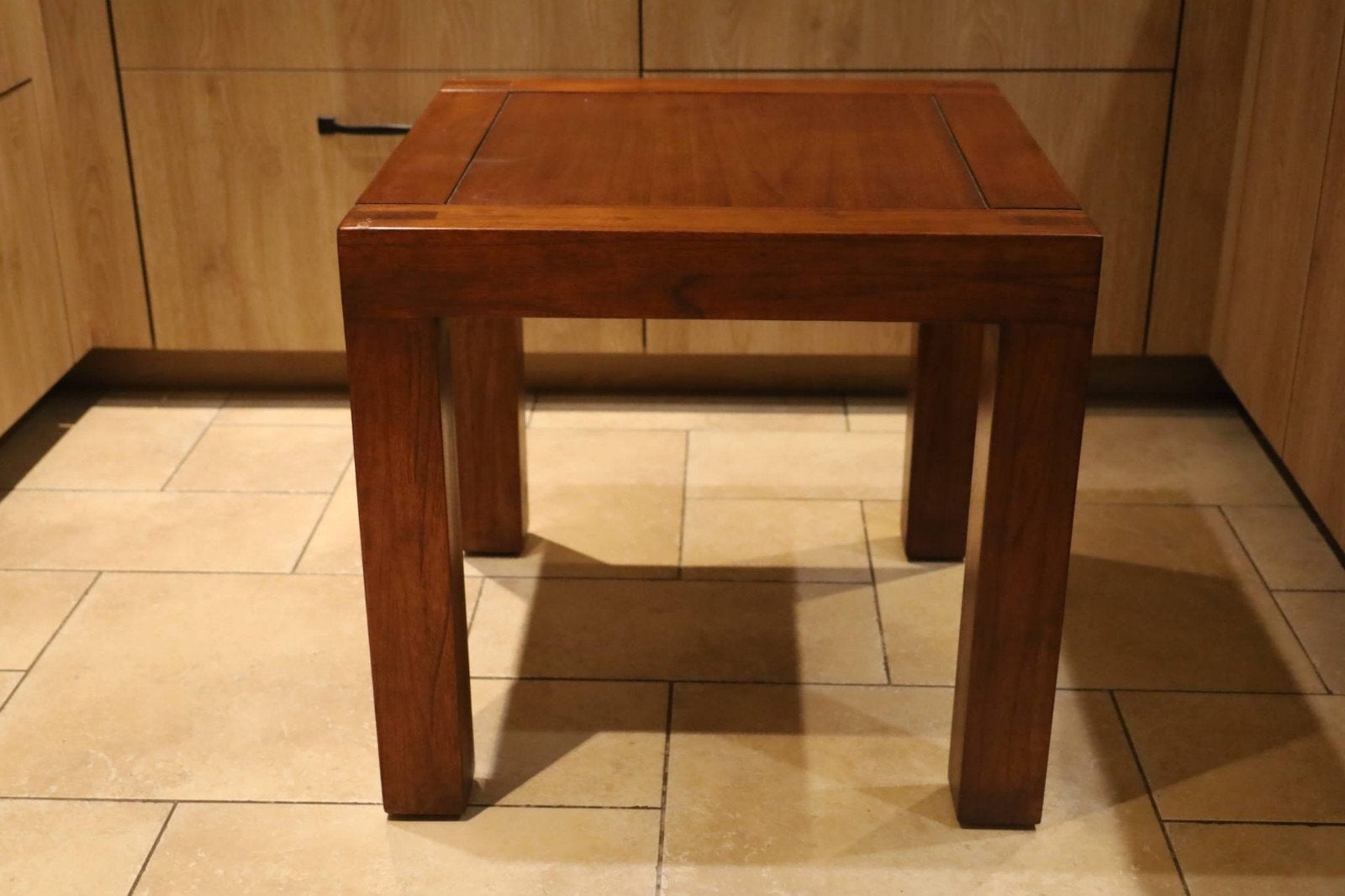 Set van 2 Bijzettafels/Salontafels, Gebruikt, Vierkant, 55 tot 75 cm, Hout