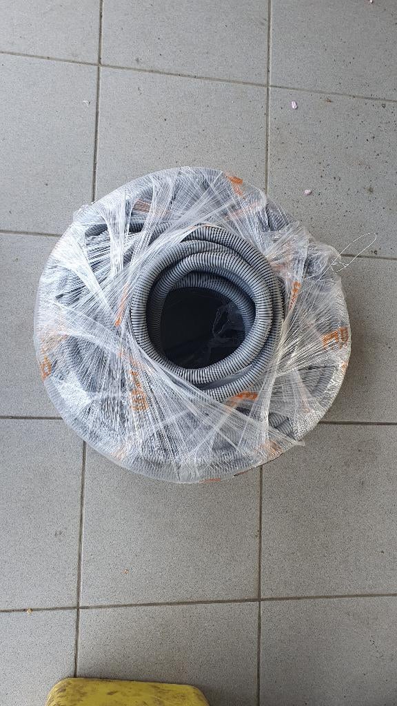 Flextube 4Om  diameter 2Omm met trekdraad (ICTA 3422), Doe-het-zelf en Bouw, Ophalen, Nieuw, Kabel of Snoer