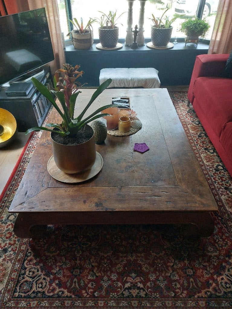 Megagrote, karakteristieke en robuuste opiumtafel, Huis en Inrichting, Tafels | Salontafels, Ophalen, Gebruikt, 100 tot 150 cm