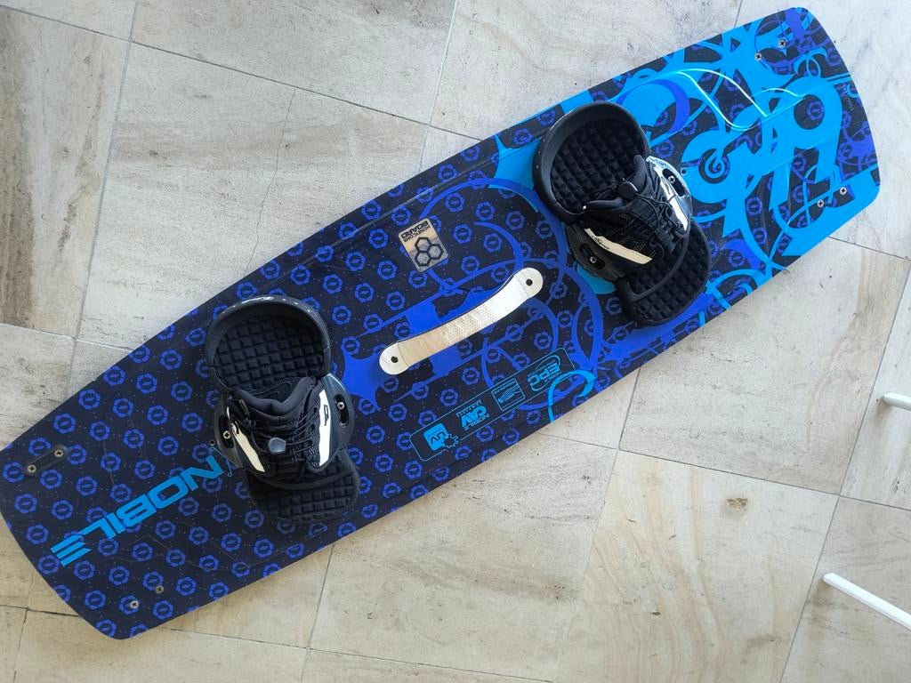 Nobile 666, Ophalen, Kiteboard