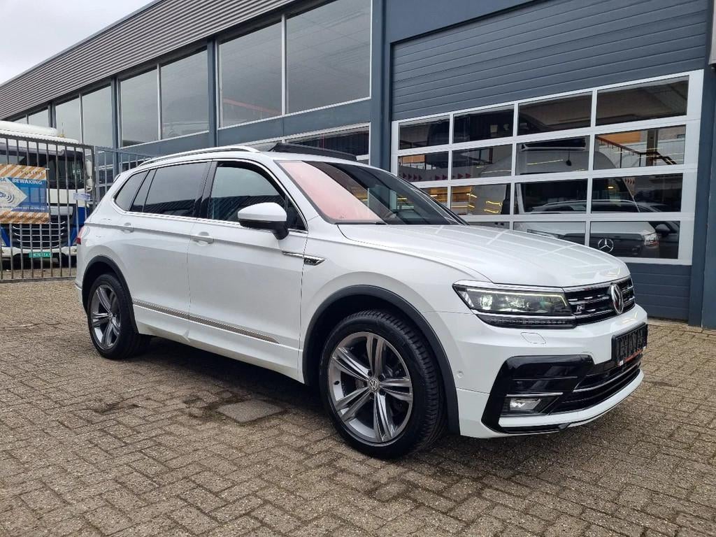 Volkswagen Tiguan Allspace R-Line 7 Zits 2.0 benzine 4Motion, Auto's, Automaat, Gebruikt, 4 cilinders, 1984 cc