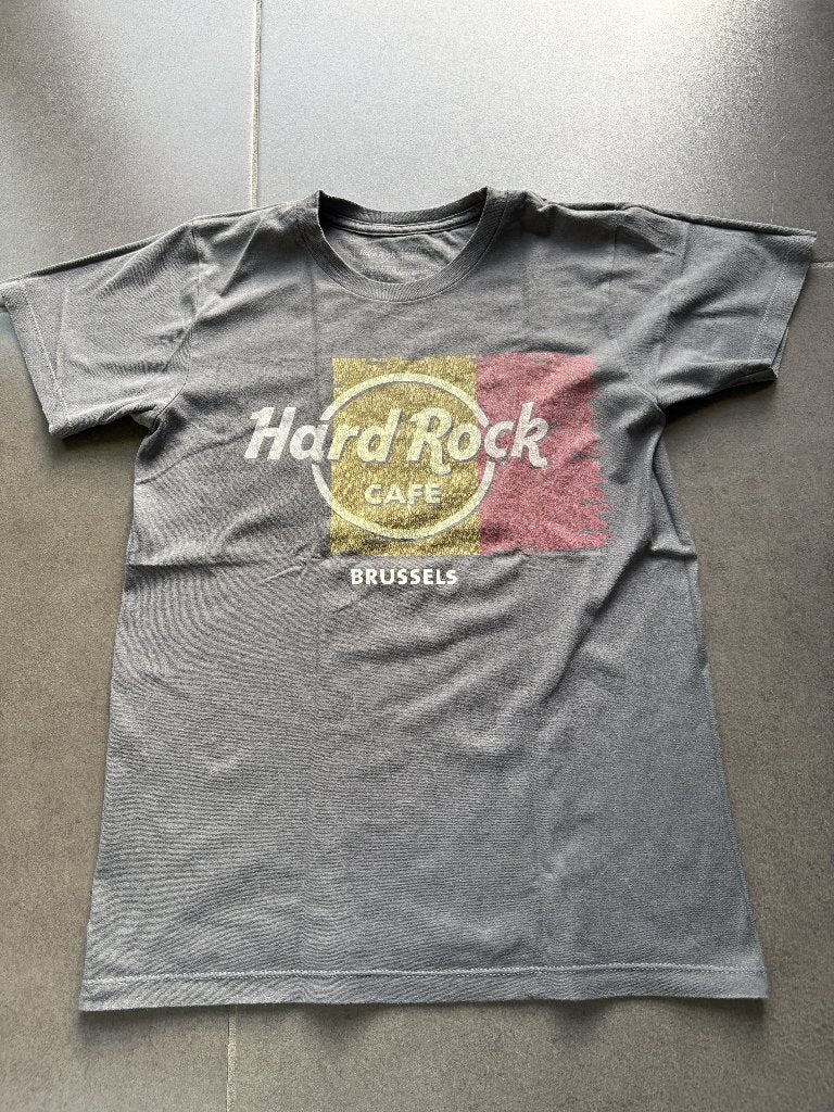 T-shirt Hard Rock café Brussels - jeugd, Kinderen en Baby's, Ophalen of Verzenden, Gebruikt, Jongen, Shirt of Longsleeve