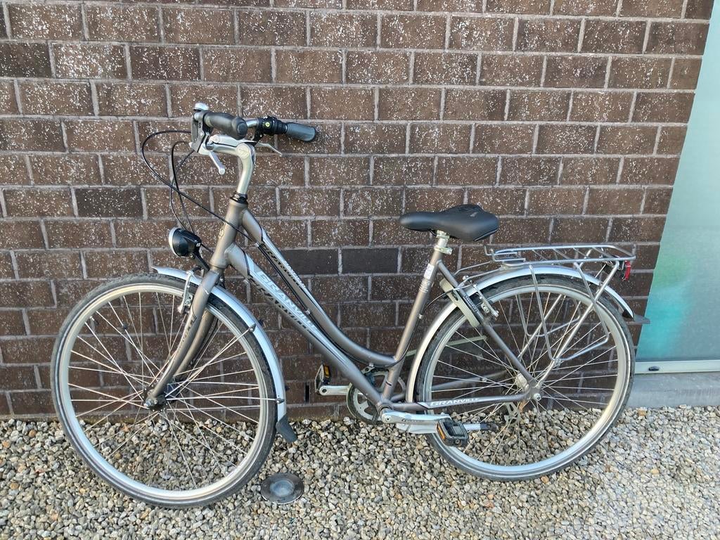 Granville damesfiets, Fietsen en Brommers, Ophalen, Zo goed als nieuw, Versnellingen