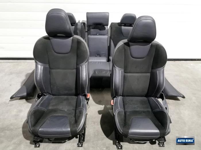 Bekleding Set (compleet) van een Volvo XC60, Gebruikt, -, -, Ophalen of Verzenden
