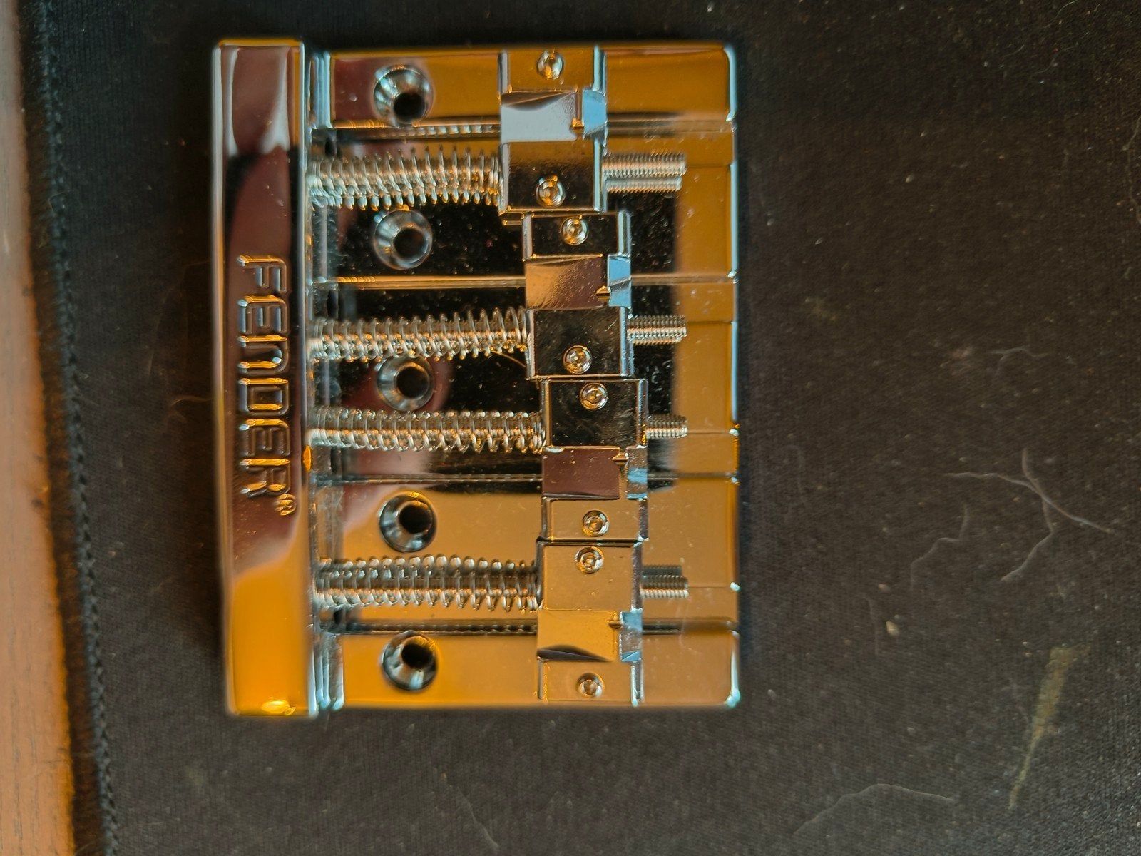Fender Hi Mass Bridge IV Brass, Enlèvement ou Envoi, Comme neuf, Guitare basse électrique