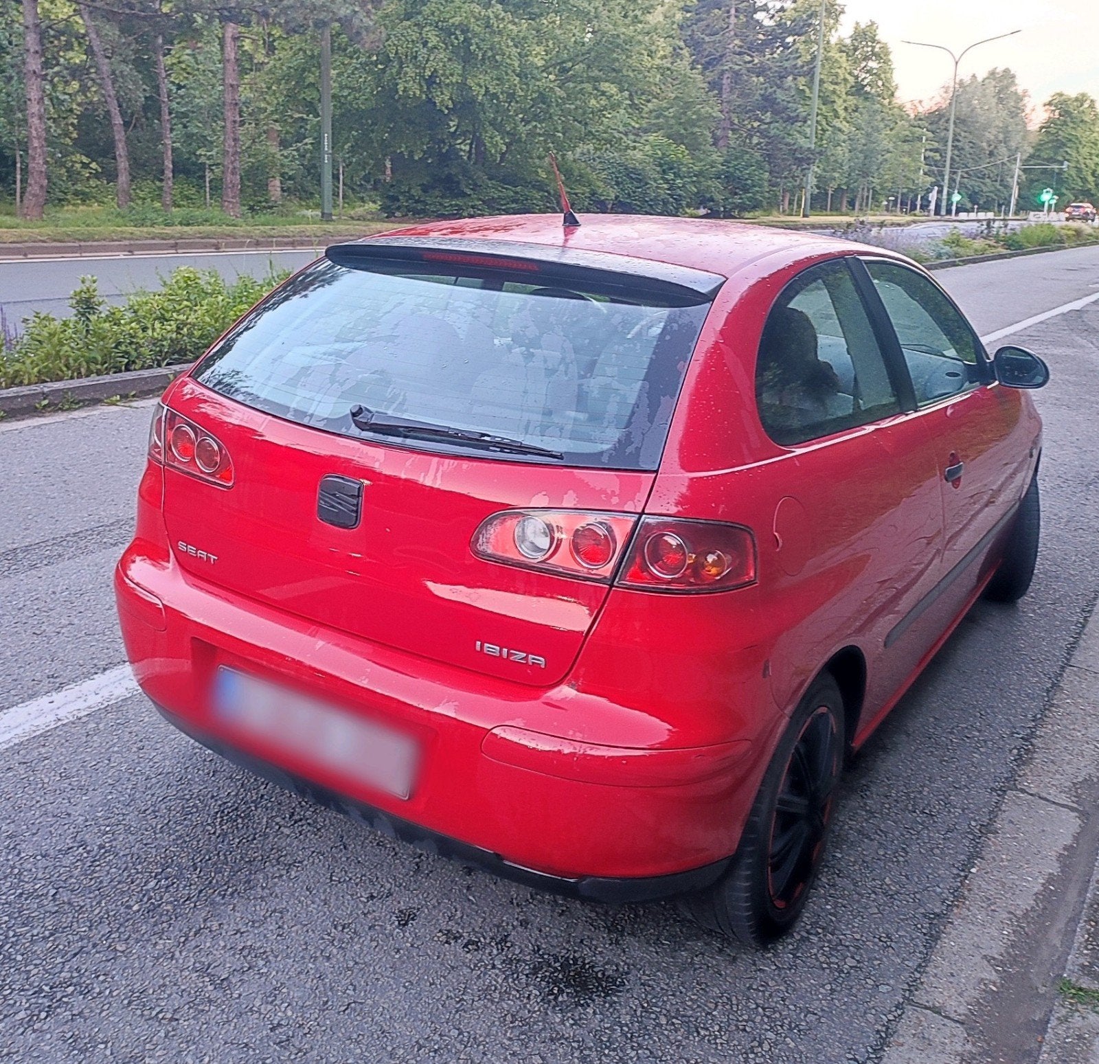 Seat Ibiza 1.4 essence, démarre et roule, FAIRE OFFRE, Autos, Rouge, Achat, 5 places, Particulier